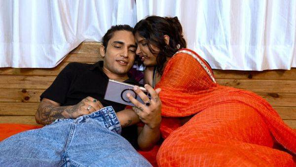 Indian Couple Fucks Hard After Watching Porn - Rough Hindi Sex with Aaka & HOTMASTI - veryfreeporn.com - India on v0d.com