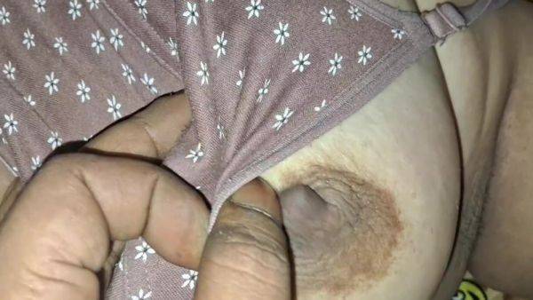 Something Special In Chachi No.1 Of Ncr Delhi Want - desi-porntube.com - India on v0d.com