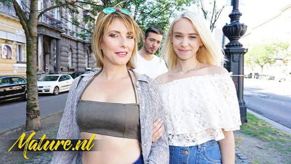 French Stepmom Emma Klein & Stepdaughter Arteya Dee Share Big Cock in Hot Anal Threesome - veryfreeporn.com - France on v0d.com