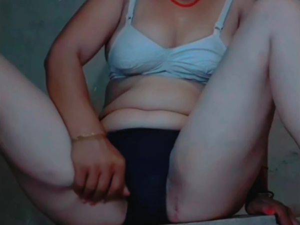 Hot Pussy - Hot Very Sexy Bhabhi Ki Pussy Very Very Sexy Ass Very Aaj Arousal Mein Agar Koi Aaj Kai Sare Cock Mil Jata Sabka Pani - desi-porntube.com - India on v0d.com