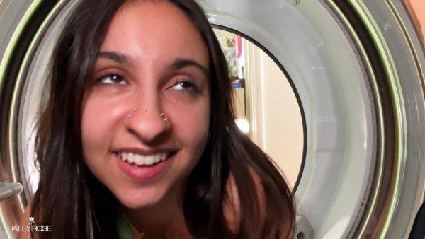 Hailey Rose In Stepsister Stuck In Laundry Facecam Stuck In Laundry - upornia.com - Usa on v0d.com
