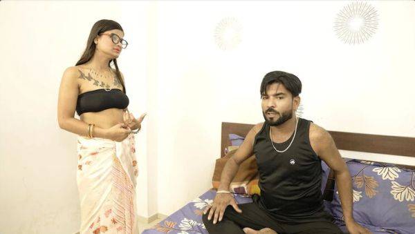Hot Indian Bhabhi Demands Sugar - Hardcore Desi Sex with Teen Sister-in-Law - veryfreeporn.com - India on v0d.com