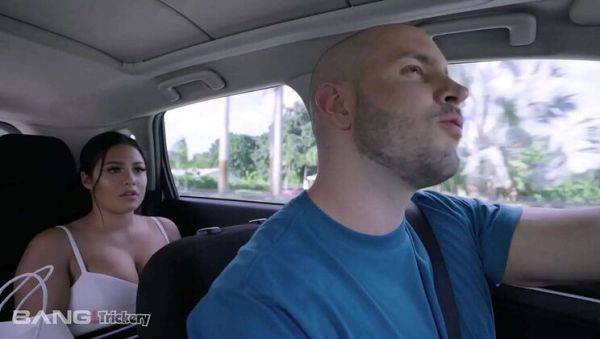 Busty Latina Serena Santos Gets Tricked Into Hot Taxi Sex - Blowjob & Doggystyle - veryfreeporn.com on v0d.com