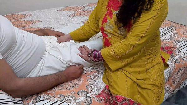 Desi Daughter-in-Law Gets Hardcore Fuck From Father-in-Law - QueenbeautyQB Creampie - porntry.com on v0d.com