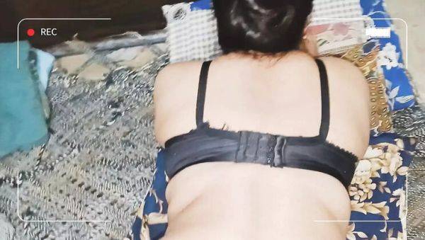 First Time Pakistani Bhabi Takes Huge Cock in Close-Up Anal - Painful & Pleased! - porntry.com - Pakistan on v0d.com