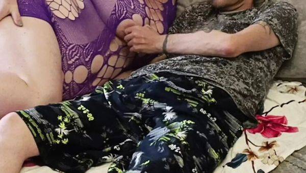 Hot BBW stepmom can't stop sucking cock and swallowing cum - xxxfiles.com on v0d.com