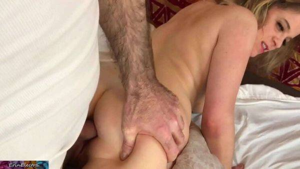 Blonde Slut Erin Electra Gets Surprise Anal Creampie While Paying Rent - veryfreeporn.com on v0d.com