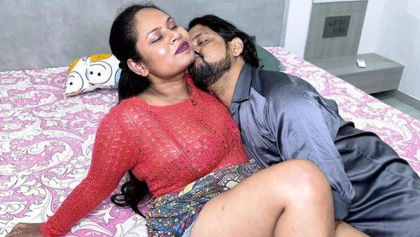 Desi Bhabhi Fucked Hard by Neighbor's Uncle in Hotel - Indian Aunty Rough Sex - xxxfiles.com - India on v0d.com