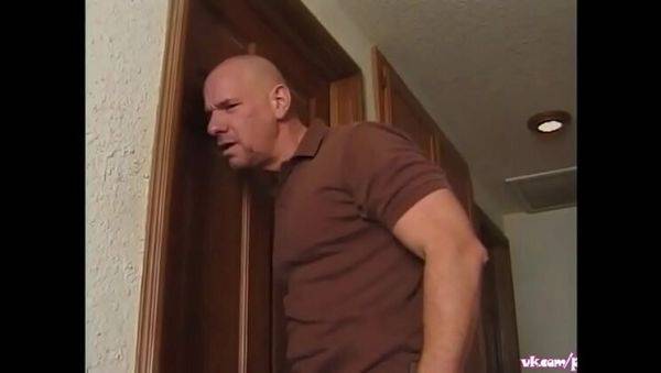 Stepdad Anal Fuck - Taboo Family Sex with Briana Banks & Rod Fontana - porntry.com on v0d.com
