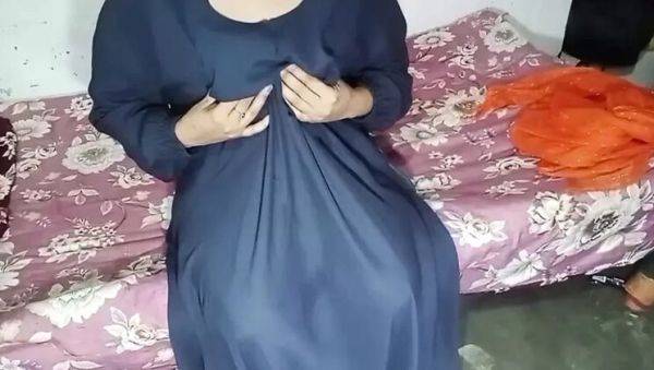 Muslim Maid Rimsha Sucks Huge Black Cock in Hot Bathroom Fuck - porntry.com - Pakistan on v0d.com