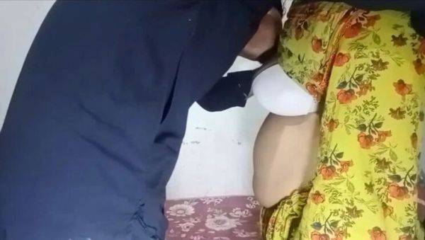 Hot Indian Chubby Wife Fucked Hard By Driver - Rimsha - porntry.com - India - Pakistan on v0d.com
