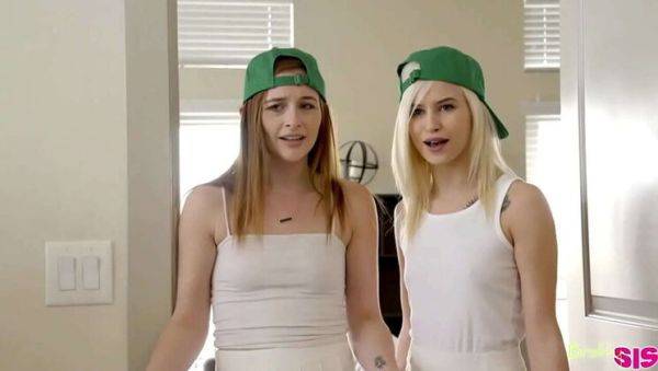 Blonde Teen Kiara Cole & Redhead Danni Rivers Share a Hard Cock - porntry.com on v0d.com