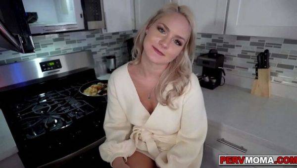 Blonde Stepmom Lisey Sweet Gets Horny and Fucks Step Son's Big Cock - veryfreeporn.com on v0d.com