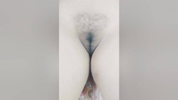 Lucky Service Boy Seducing Me And Playing With My Pussy In The Hotel - Lucky Boy - desi-porntube.com - India on v0d.com
