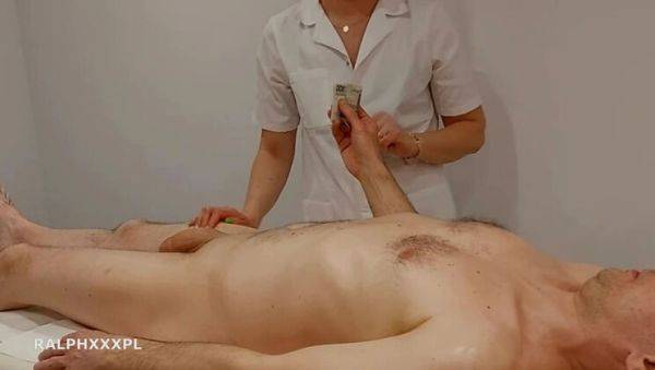 Massage Therapist Gets Paid For Sex After Full Body Oil Massage - Creampie Happy Ending - xxxfiles.com - Poland on v0d.com