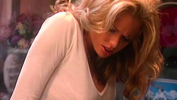 Briana Banks & Gwen Summers Oriental MILF Hardcore with Big Tits and Cumshot - veryfreeporn.com on v0d.com