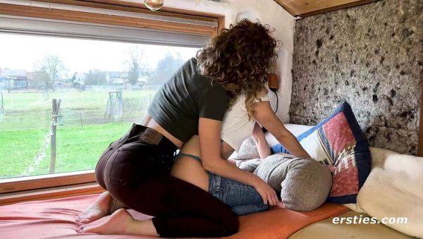 Hot German Amateur Lesbians Ana B and Serafina Explore Foot Fetish and Toe Fucking - veryfreeporn.com - Germany on v0d.com