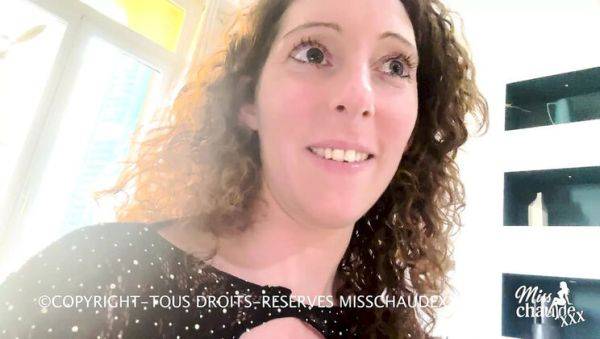 Misschaudexxx Hot Amateur Blowjob & Handjob with Big Natural Tits in Lingerie - porntry.com - France on v0d.com