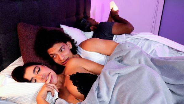 Step Mom Gets Helped By Step Son In Bed - Big Tits Latina MILF Riding Cock - veryfreeporn.com - Colombia on v0d.com