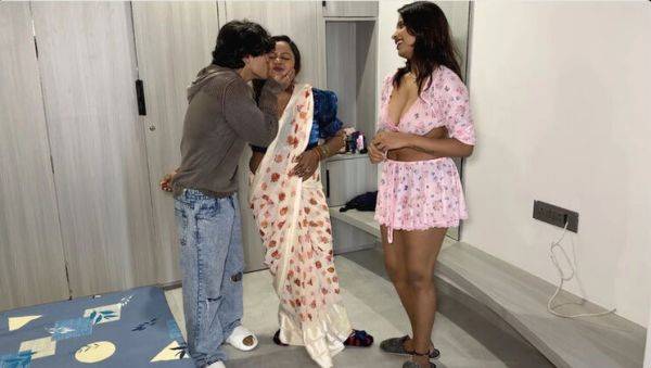 Indian Stepsister Threesome Fuck with Big Tits Friend - Hot Homemade Hindi Sex - porntry.com - India on v0d.com