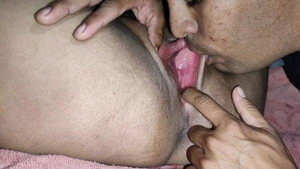 Homemade Tamil Indian Stepsister First Time - Virgin Pussy Licked by Stepbrother - veryfreeporn.com - India on v0d.com