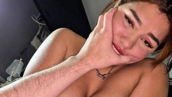 Amateur POV: 19 Year Old Latina with Big Natural Tits Gets Nasty in Homemade Video - veryfreeporn.com - Usa - Venezuela - Colombia on v0d.com