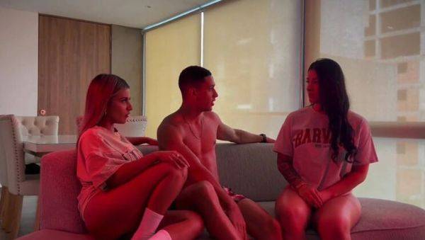 Amateur Latina Threesome FFM with Stepsister and Stepbrother Gets Wild - xxxfiles.com - Colombia on v0d.com
