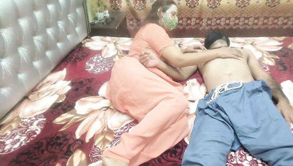 Desi Indian Stepbrother Fucks Stepsister - Hindi Audio Sex with Pakistani Couple - porntry.com - India - Japan - Pakistan on v0d.com