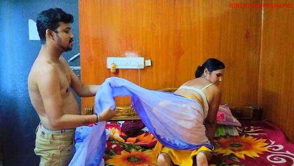 Horny Desi Grandma Fucking Alone at Home - Indian Aunty Hardcore Sex - porntry.com - India on v0d.com