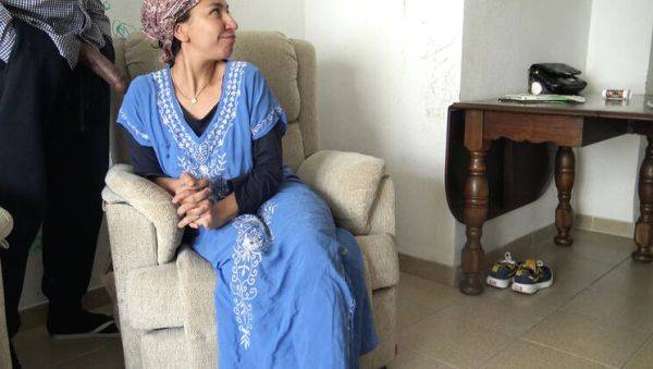 Turkish MILF wife swallows BBC immigrant's load in amateur cuckold scene - veryfreeporn.com - Turkey on v0d.com