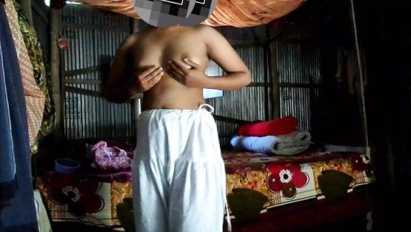 Bangla Village Girl 2025: Amateur Teen Shows Boobs & Pussy - Homemade Desi Masturbation - porntry.com on v0d.com