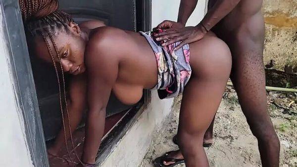 Big Booty African Queen Takes BBC Doggystyle Outdoor - xxxfiles.com - Nigeria on v0d.com