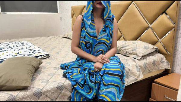 Desi Bhabhi Loud Moans in Hindi - Father-in-Law Fucks Daughter-in-Law Doggystyle - veryfreeporn.com - India on v0d.com