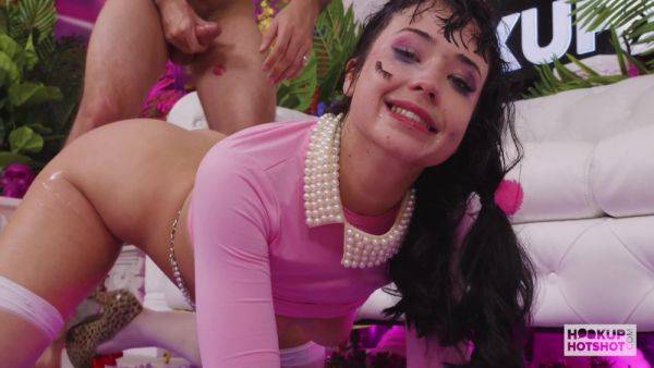 Raven Lane, Bec The Barbie And Beca Barbie - Licks Nades Ass Deep In Filthy Rimming! - videohdzog.com on v0d.com