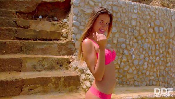 Naughty With Herself - veryfreeporn.com - Venezuela on v0d.com