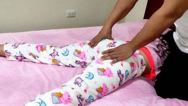 Stepdad Pervert Massages Teen Stepdaughter's Pussy and Ass After She Hurts Leg - porntry.com on v0d.com