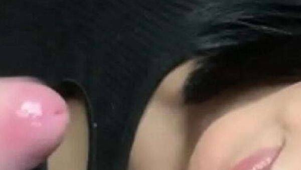 Petite Latina Teen Kim's Viral Blowjob & Creampie - Homemade Amateur Sex with Holland - porntry.com - Colombia on v0d.com