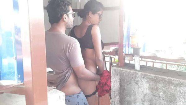 Indian Bengali Girl Outdoor Fuck for Rent Payment - Desi Bhabi Hardcore Sex - porntry.com - India on v0d.com
