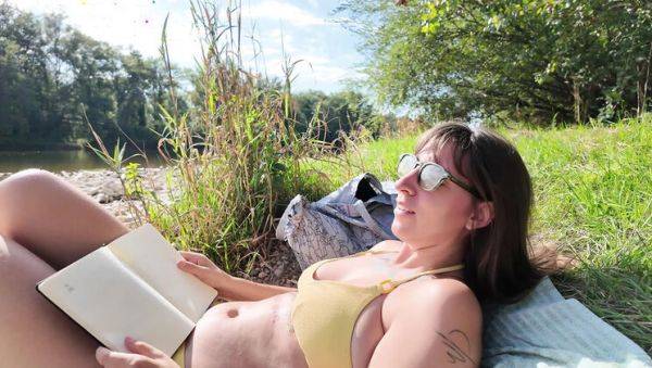 Amateur Hungarian MILF with big natural tits gives epic deep throat blowjob by the river - xxxfiles.com - France - Hungary on v0d.com