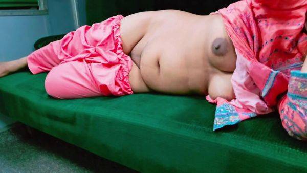 Verified Amateurs And Horny Boobs In Sex In Train-horny Big Boobs Big Ass Natural Tits - desi-porntube.com - India on v0d.com