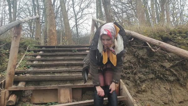 Wanilinna Kinky Outdoor Sex - Amateur Dildo Fun in Stockings at Seaside Hotel - porntry.com - Britain on v0d.com