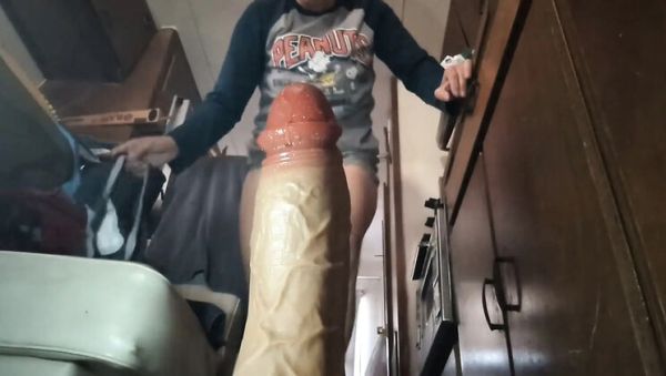 Hot Milf Jamponie Takes Huge Dildo in Her Pussy - Solo Mature Masturbation - xxxfiles.com - Britain on v0d.com