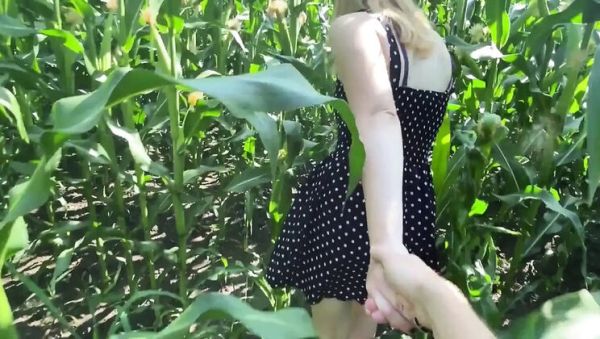 SweetAndFlow Outdoor Cornfield Sex - Blonde Teen Big Ass Fuck in Public POV - xxxfiles.com on v0d.com