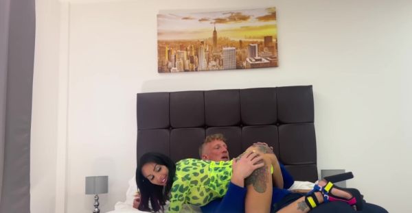 Tattooed brunette Tina Tolley rides a big cock in 69 sex position - alphaporno.com on v0d.com