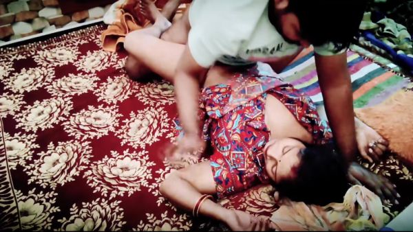 Cutie Pie - Sex With While Rest - desi-porntube.com - India on v0d.com
