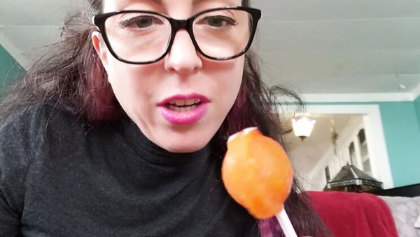 Nerdy Faery Loves Lollipops In Her Tight Asshole - Sweet Food Insertion Fetish - veryfreeporn.com - Britain - Canada on v0d.com