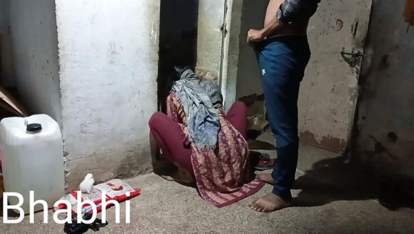 Desi Bhabhi Bathroom Sex with Devar - Indian HD Village Story - veryfreeporn.com - India on v0d.com