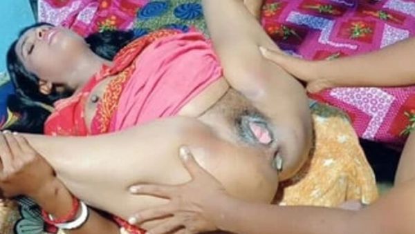 Desi Indian Mother-in-Law Anal Fucking with Father-in-Law - Homemade Village Sex - xxxfiles.com - India on v0d.com