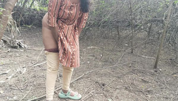 Indian College Student Outdoor Doggy Fuck with Teacher - Hot Tamil Mallu Girl Sex - porntry.com - India on v0d.com