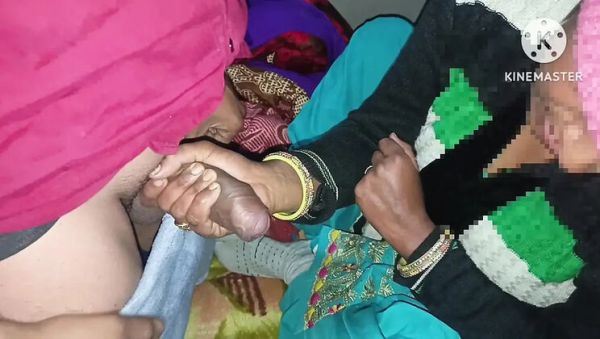 Indian Bhabhi Cheating with Sasur in Hindi - Hot Desi Housewife Anal Fucking & Doggy Style Moaning - porntry.com - India - Mongolia on v0d.com